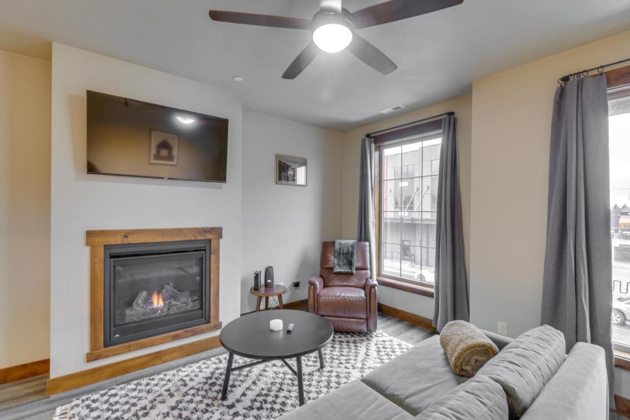 Downtown Columbia Falls Condo 16 Mi To Ski Resort Exteriör bild