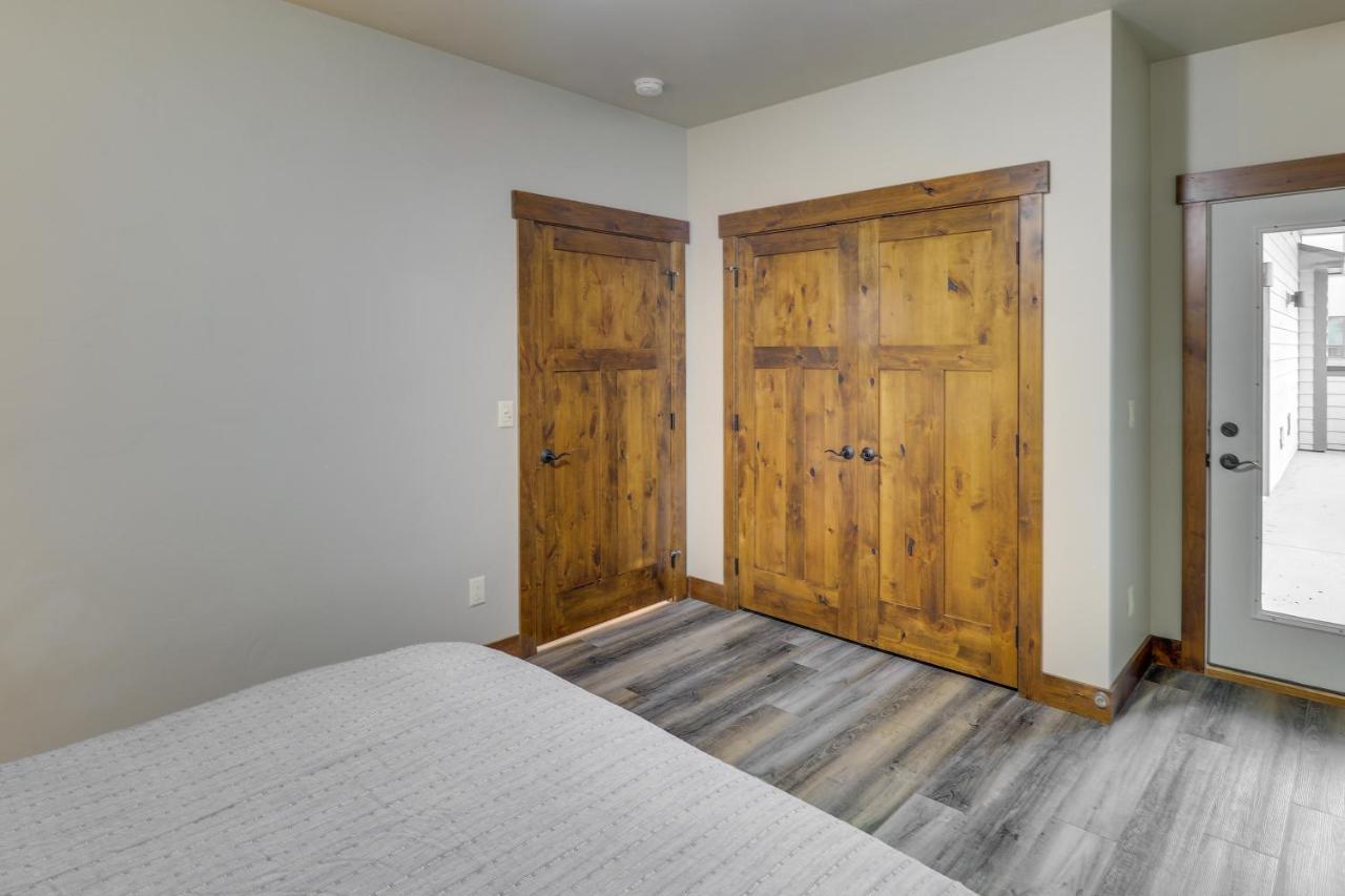 Downtown Columbia Falls Condo 16 Mi To Ski Resort Exteriör bild